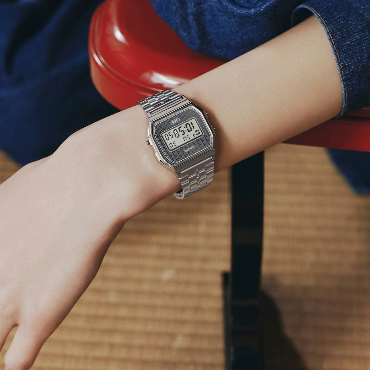 CASIO VINTAGE Mod. ICONIC - TRADITIONAL SEIGAIHA PATTERN Limited Edition - GREY